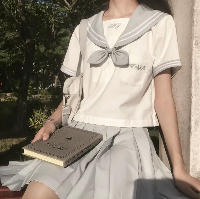 不装了霍总每天都想复婚